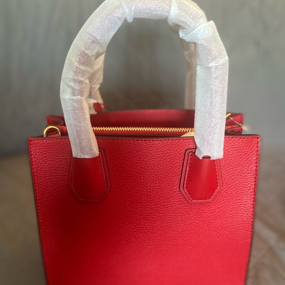 NWT Michael Kors Mercer Medium Pebbled Leather Crossbody Bag - Picture 5 of 13